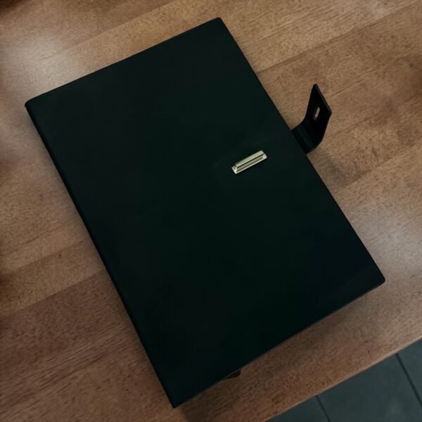 B5 Notebook – Premium Leather Design