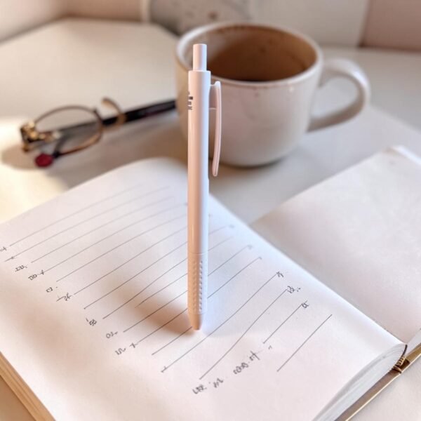 Plastic Pen 4