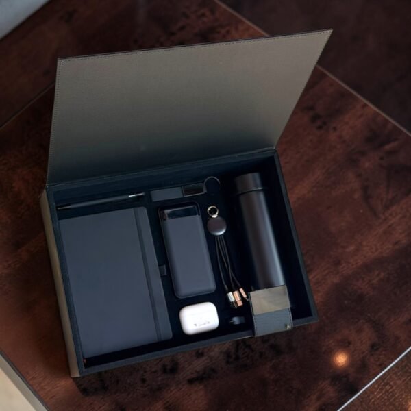 Executive Plus Box