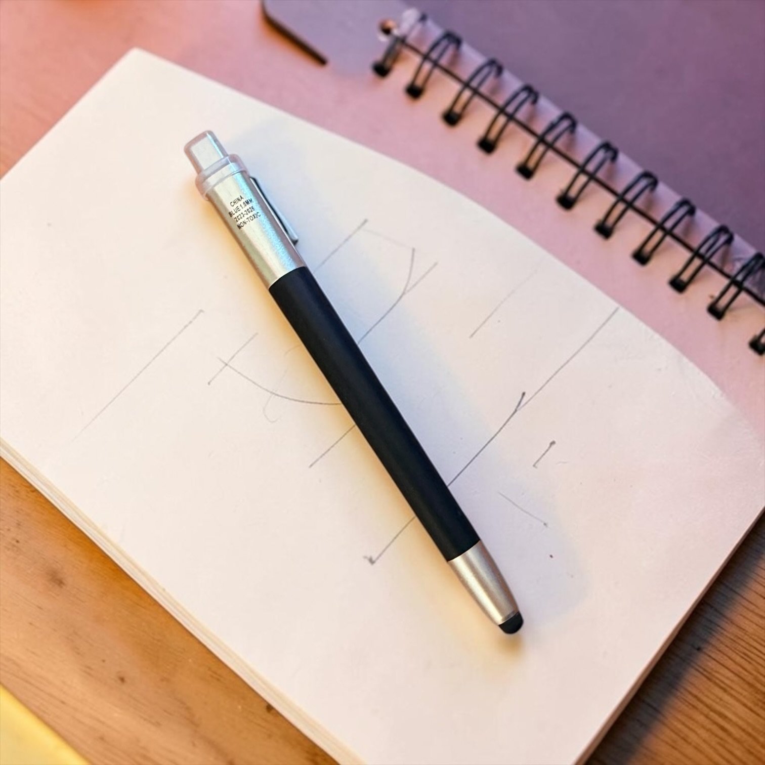 Illuminated Pen Image 5
