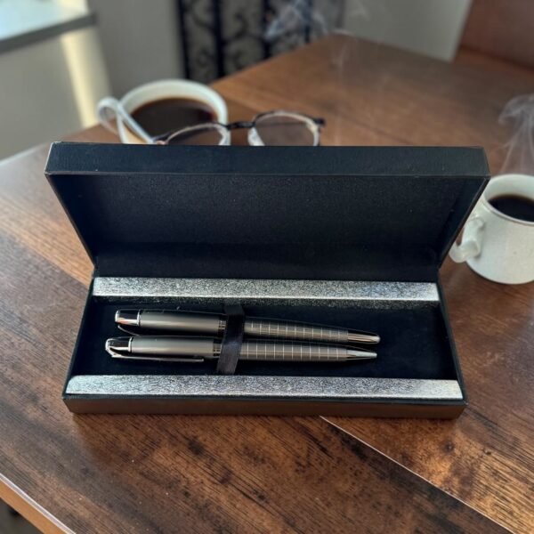 Vip Leather Pen Box